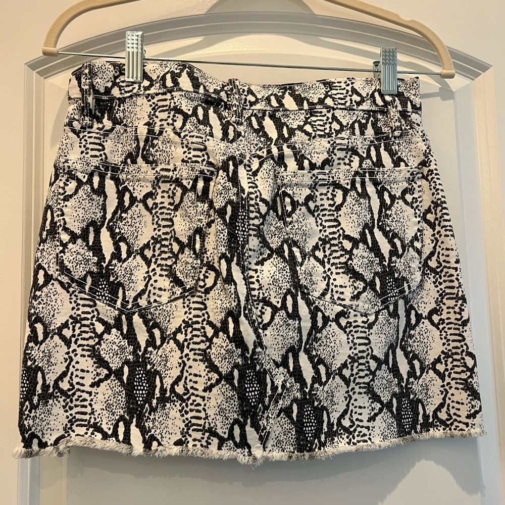 Frame Le Mini Python Denim Skirt - image 2